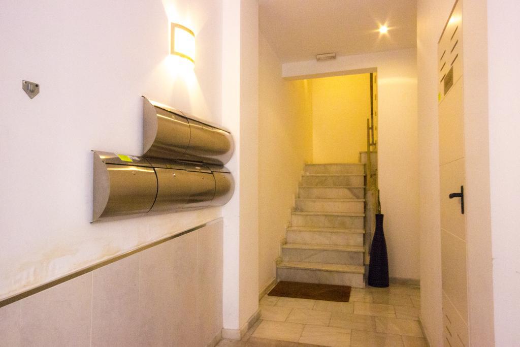Apartamento Alvarez Малага Экстерьер фото